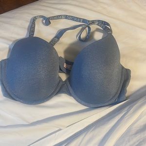 Victoria Secret lightly lined tshirt demi bra